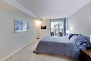 201 E Chestnut St, Chicago, IL 60611 - Photo 14