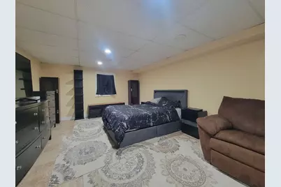 755 Rodenburg Road, Roselle, IL 60172 - Photo 16