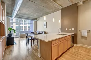 1305 S Michigan Ave, Chicago, IL 60605 - Photo 4