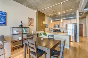 1305 S Michigan Ave, Chicago, IL 60605 - Photo 6
