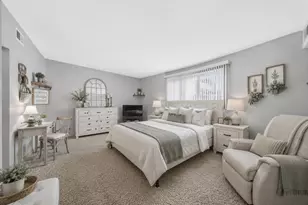 11012 S Theresa Circle, Palos Hills, IL 60465 - Photo 14