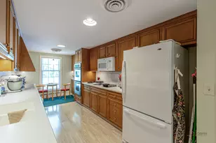 2230 Chestnut St, Waukegan, IL 60087 - Photo 14