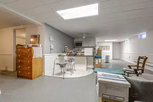 2230 Chestnut St, Waukegan, IL 60087 - Photo 32
