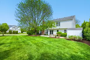 1820 Nicholson Dr, Hoffman Estates, IL 60192 - Photo 36