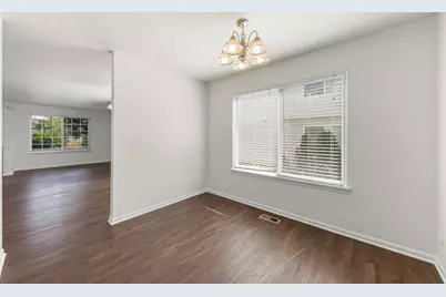 97 W Amberley Drive, Round Lake, IL 60073 - Photo 8