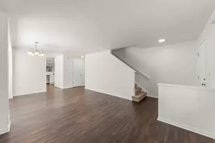 97 W Amberley Dr, Round Lake, IL 60073 - Photo 4