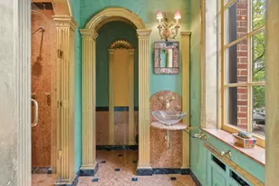 1355 N Astor St, Chicago, IL 60610 - Photo 48