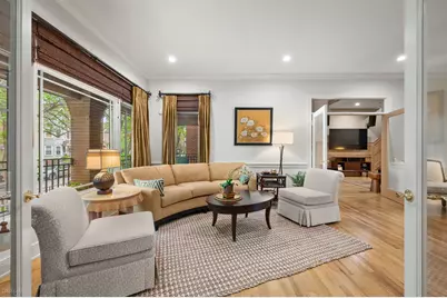2705 N Bosworth Avenue, Chicago, IL 60614 - Photo 10