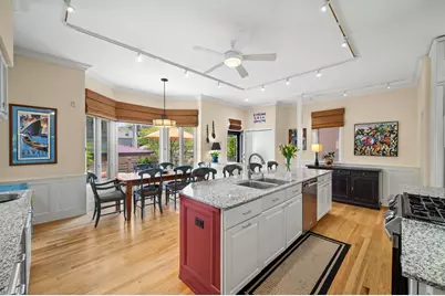 2705 N Bosworth Avenue, Chicago, IL 60614 - Photo 24
