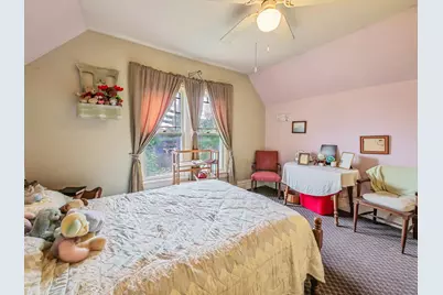 433 Arlington Avenue, Elgin, IL 60120 - Photo 32