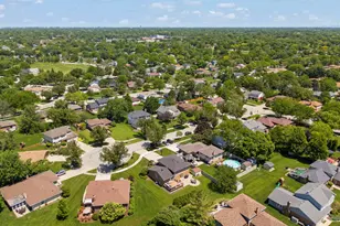 1825 Northbridge Pl, Downers Grove, IL 60516 - Photo 36