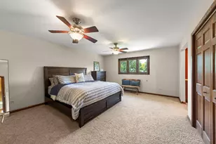1825 Northbridge Pl, Downers Grove, IL 60516 - Photo 14
