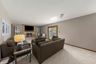 1825 Northbridge Pl, Downers Grove, IL 60516 - Photo 10