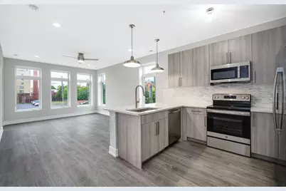 6112 S Drexel Street #201, Chicago, IL 60637 - Photo 2