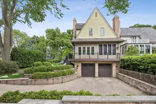 704 S Lincoln St, Hinsdale, IL 60521 - Photo 36