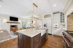 704 S Lincoln St, Hinsdale, IL 60521 - Photo 14