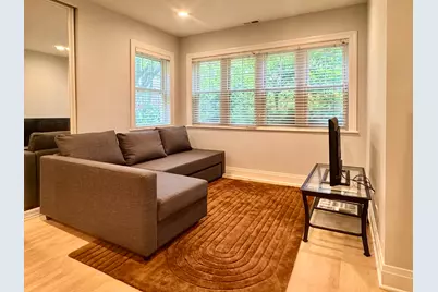 821 S Bell Avenue #G, Chicago, IL 60612 - Photo 2