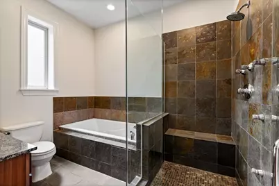 1929 N Sawyer Avenue #2, Chicago, IL 60647 - Photo 14