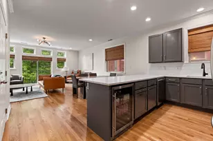 1929 N Sawyer Ave, Chicago, IL 60647 - Photo 2