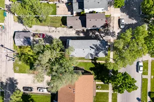 207 S Ottawa St, Joliet, IL 60436 - Photo 24