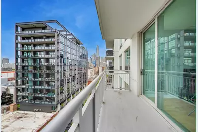 421 W Huron Street #1303, Chicago, IL 60654 - Photo 18