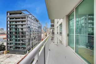 421 W Huron St, Chicago, IL 60654 - Photo 18