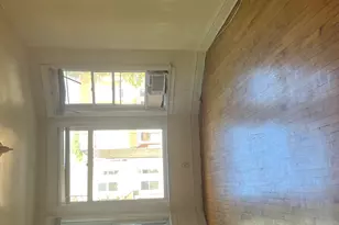 3728 N Bosworth Ave, Chicago, IL 60613 - Photo 2
