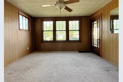 151 S Martin Avenue, Waukegan, IL 60085 - Photo 6