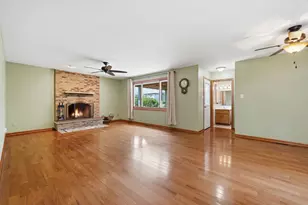 8424 168th St, Tinley Park, IL 60487 - Photo 8