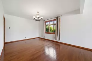 8424 168th St, Tinley Park, IL 60487 - Photo 6
