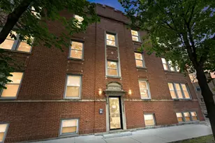 2935 W Rosemont Ave, Chicago, IL 60659 - Photo 2