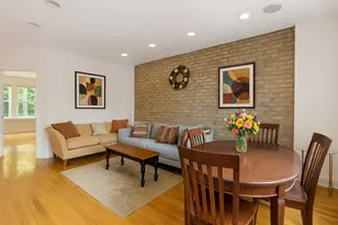 2935 W Rosemont Ave, Chicago, IL 60659 - Photo 4