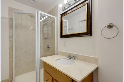 2935 W Rosemont Avenue #2, Chicago, IL 60659 - Photo 12