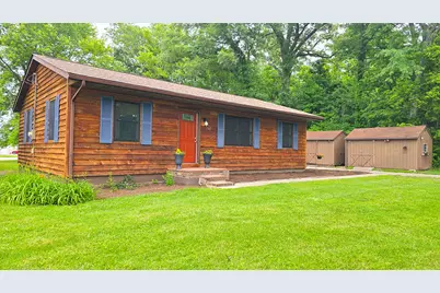 787 Walnut Hill Road, Centralia, IL 62801 - Photo 1