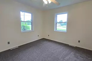 787 Walnut Hill Rd, Centralia, IL 62801 - Photo 28