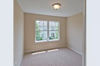 2927 White Thorn Circle #2927, Naperville, IL 60564 - Photo 8