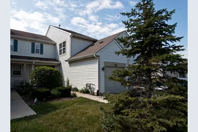 2927 White Thorn Circle #2927, Naperville, IL 60564 - Photo 1