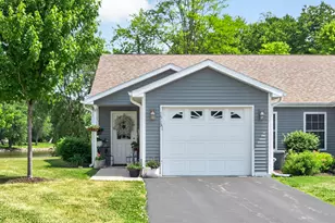 1513 Eadens Pl, Dixon, IL 61021 - Photo 2