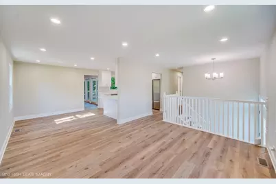 8131 W Evergreen Drive, Frankfort, IL 60423 - Photo 2