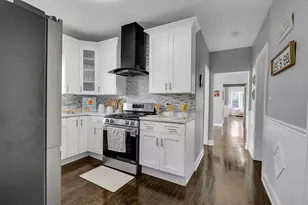 11412 S King Dr, Chicago, IL 60628 - Photo 10