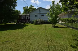 1531 N East End Ave, Round Lake Beach, IL 60073 - Photo 10