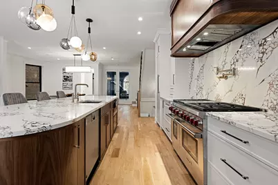 3711 N Magnolia Avenue, Chicago, IL 60613 - Photo 8
