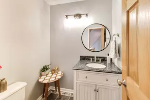 845 Saugatuck Trail, Vernon Hills, IL 60061 - Photo 26