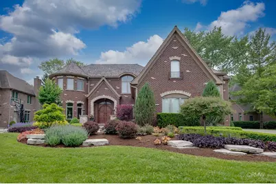 304 Juliana Lane, Bloomingdale, IL 60108 - Photo 1