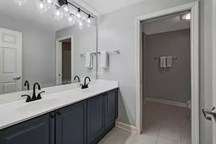 865 E 22nd St, Lombard, IL 60148 - Photo 12