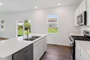 1110 Vista Ct, Hampshire, IL 60140 - Photo 10