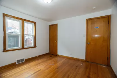 1828 S 50th Court, Cicero, IL 60804 - Photo 12