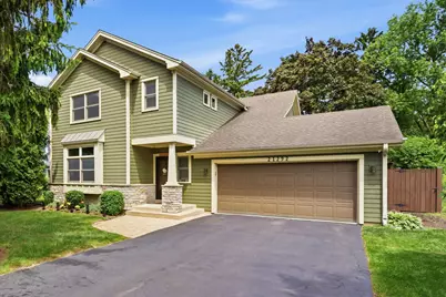 21292 W Starry Lane, Lake Zurich, IL 60047 - Photo 1