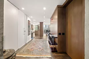 25 E Superior St, Chicago, IL 60611 - Photo 4