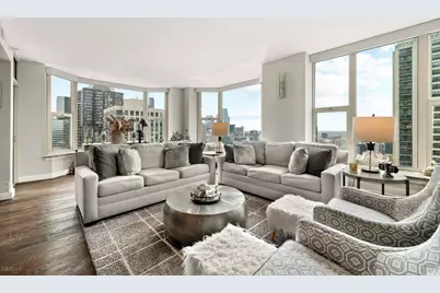 25 E Superior Street #3601, Chicago, IL 60611 - Photo 6